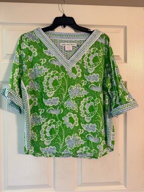 Gretchen Scott Designs Green Floral V-Neck Puff Sleeve Top